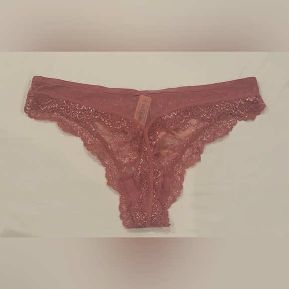 NEW WITH TAGS VICTORIA’S SECRET 2 PK SIZE M THONGS SPARKLY PINK & BLACK - Picture 3 of 7